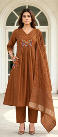 Mal Chanderi 3  Piece Side Pocket Suit Set