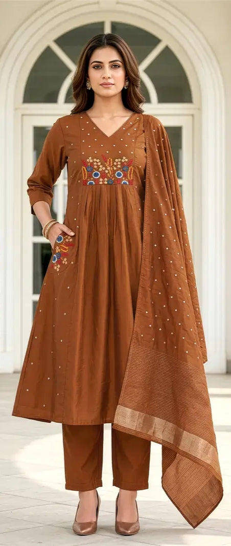 Mal Chanderi 3  Piece Side Pocket Suit Set